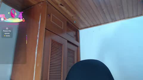 Snapshot of hilari18 chatting on 20, 11, 2025 hilaril18 online show from 20, 11, 2025