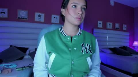 hilary_tailor online show from 10, 9, 2025