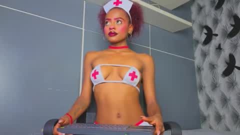  Hillary  online show from 30, 10, 2025