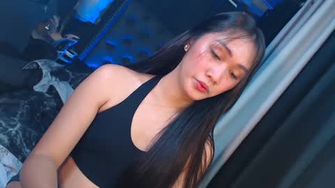 yuricah online show from 21, 1, 2025