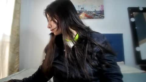Snapshot of himawary_soin5 chatting on 1, 5, 2026 himawary_soin5 online show from 1, 5, 2026