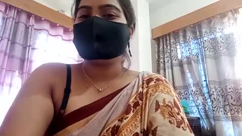 himuhimu22 online show from 12, 10, 2025