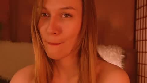 Hina online show from 5, 1, 2025