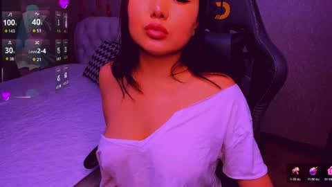 Sexy Hina online show from 8, 4, 2026