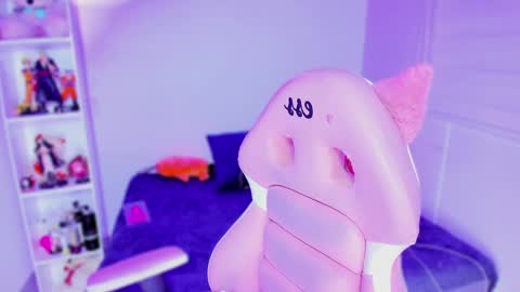 Hinata online show from 8, 2, 2025