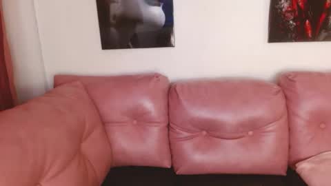 Snapshot of hinataleecs chatting on 7, 10, 2025 hinata lee online show from 7, 10, 2025