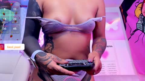 Snapshot of hinataweed01 chatting on 27, 1, 2025  Karol  Independent Model online show from 27, 1, 2025
