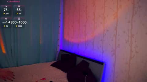 Snapshot of hip_hop_baby chatting on 22, 11, 2025 Leya Day Mary Night PvT Open online show from 22, 11, 2025