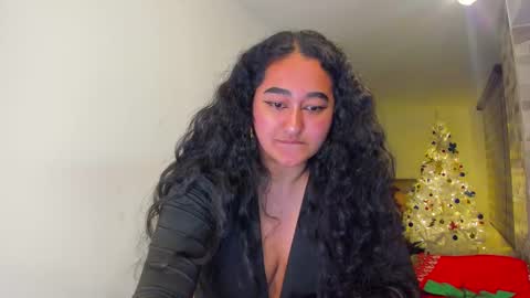 Snapshot of hipatiaandhephaestus chatting on 26, 12, 2024 Next stream saturday night online show from 26, 12, 2024