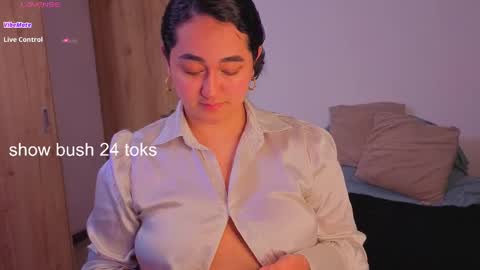 Snapshot of hipatiaandhephaestus chatting on 30, 9, 2025 Next stream saturday night online show from 30, 9, 2025