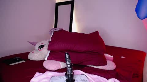 H A N N A H online show from 26, 1, 2025