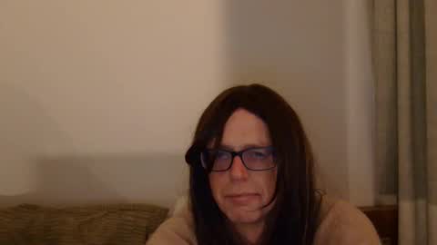 HiRiley online show from 30, 10, 2025