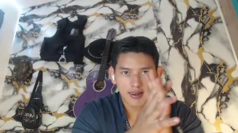 Snapshot of hiroshi_shen2 chatting on 28, 5, 2026 hirosi shen online show from 28, 5, 2026