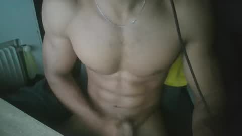 Snapshot of hiseres11 chatting on 18, 12, 2025 Hiseres online show from 18, 12, 2025