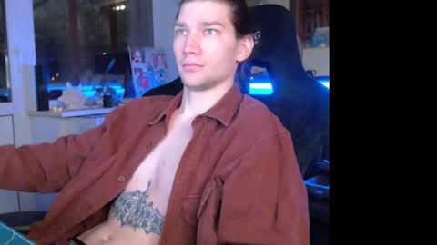 Snapshot of hisoka_x0 chatting on 14, 1, 2026 Alex online show from 14, 1, 2026