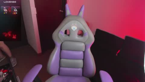 Hitomi Arata online show from 28, 12, 2024