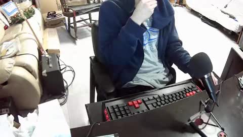 Snapshot of hoboayoyo chatting on 2, 2, 2025 Hentai man online show from 2, 2, 2025