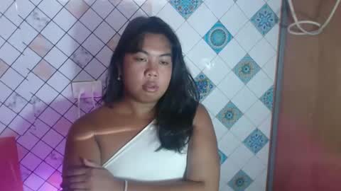 Layla3 online show from 16, 2, 2026