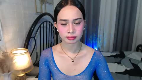 hoelymolly online show from 15, 5, 2026