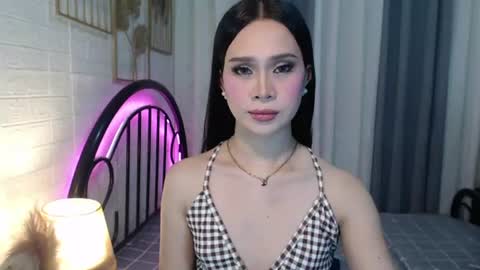 Snapshot of hoelymolly chatting on 12, 7, 2026 hoelymolly online show from 12, 7, 2026