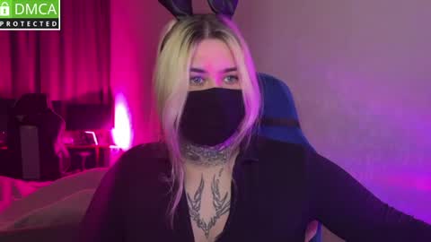 Snapshot of hoffmanite chatting on 1, 4, 2026 hoffmanite online show from 1, 4, 2026