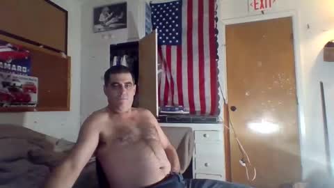 hoglegg99384194 online show from 12, 1, 2025