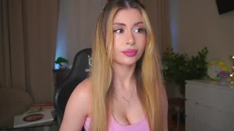 Moni Monica online show from 24, 5, 2026