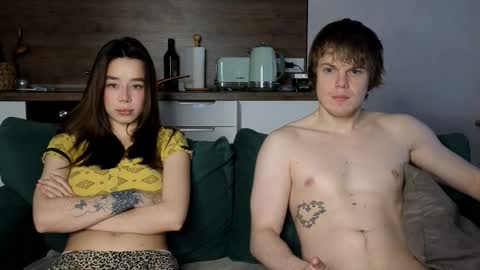 Snapshot of holdonbitch chatting on 16, 11, 2025 Misha and Stacy online show from 16, 11, 2025