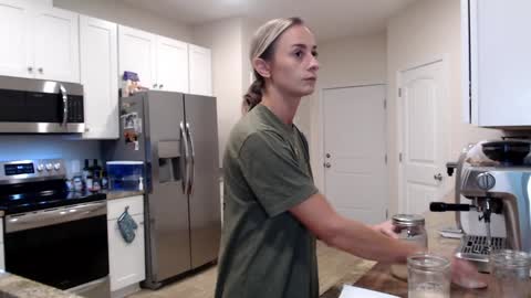 Holi Hurricane online show from 22, 9, 2025