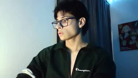 Snapshot of holis2127489 chatting on 19, 4, 2026 Mateeeo g online show from 19, 4, 2026