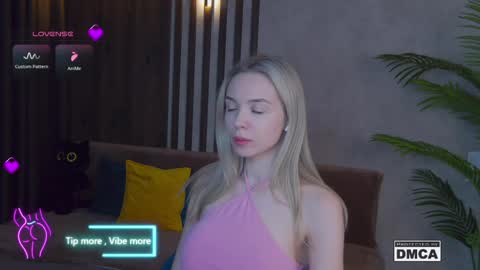 My social media links subscribe to support me  online show from 4, 3, 2025