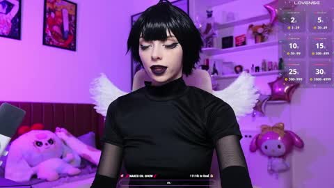 Snapshot of holliwould_ chatting on 26, 4, 2026 Holli online show from 26, 4, 2026