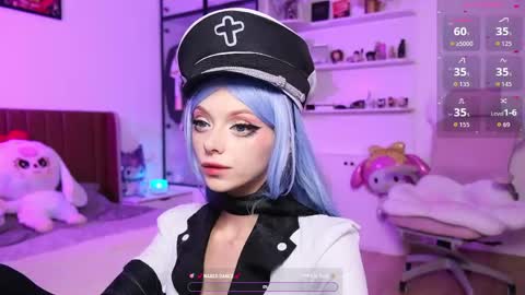 Snapshot of holliwould_ chatting on 4, 5, 2026 Holli online show from 4, 5, 2026
