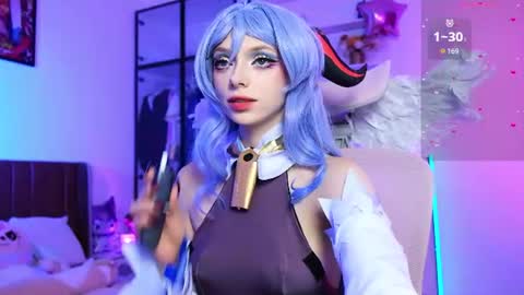 Holli online show from 27, 6, 2026