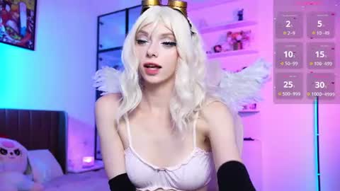 Holli online show from 2, 7, 2026