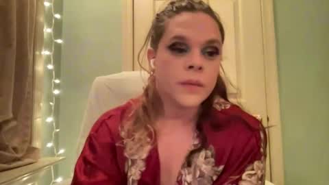 Snapshot of holly23hopefull chatting on 15, 12, 2024 Hollys Drive threw Side Of CB. online show from 15, 12, 2024