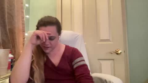 Snapshot of holly23hopefull chatting on 2, 1, 2025 Hollys Drive threw Side Of CB. online show from 2, 1, 2025