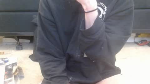 Holly Hawkes online show from 22, 2, 2025