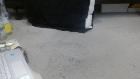 Holly Hawkes online show from 26, 2, 2025