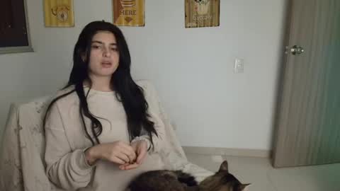 hollyshit_ online show from 20, 11, 2025