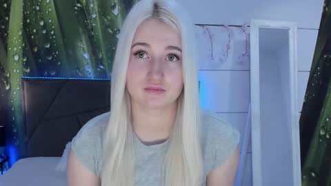 Snapshot of hollytaillor chatting on 15, 2, 2026 HollyTaillor online show from 15, 2, 2026