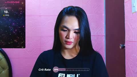 Snapshot of hollywoodbitch chatting on 10, 9, 2025 Isabella Marie online show from 10, 9, 2025