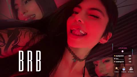 Snapshot of hollyxx_ chatting on 10, 3, 2025 holly online show from 10, 3, 2025