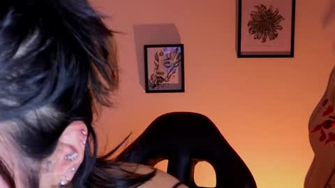 holly online show from 3, 6, 2026