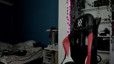 Snapshot of holy_mistresss chatting on 7, 11, 2025 holy_mistresss online show from 7, 11, 2025