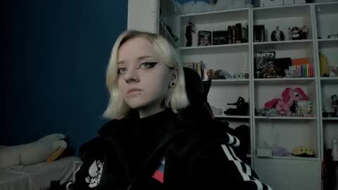 holy_mistresss online show from 6, 1, 2026