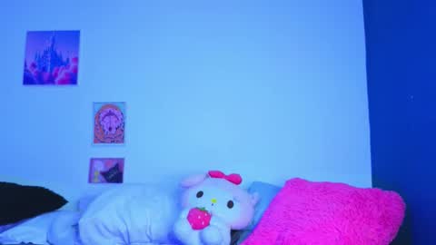      online show from 13, 12, 2025