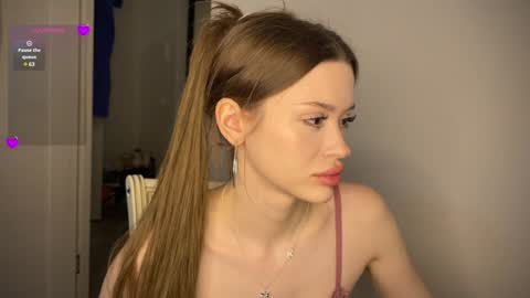 Snapshot of holybabe342 chatting on 6, 12, 2024 Vio online show from 6, 12, 2024