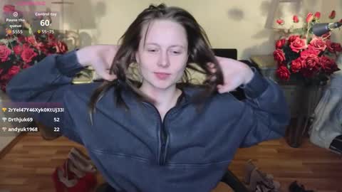 holybabydoll online show from 24, 11, 2025