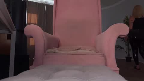 Goddess Holy Catharsis   online show from 21, 2, 2025